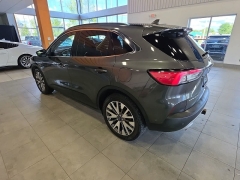 Used 2020  Ford Escape 4d SUV AWD Titanium at Maxx Loans near St&period; Adrian&comma; MI