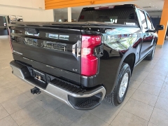 Used 2021  Chevrolet Silverado 1500 4WD Crew Cab 147" LT w&sol;1LT at Maxx Loans near St&period; Adrian&comma; MI
