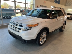 Used 2015 Ford Explorer 4d SUV 4WD XLT at Suburban Ford of Sterling Heights near Sterling Heights, MI