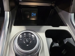 Used 2024  Ford Explorer King Ranch 4WD at Maxx Loans near St&period; Adrian&comma; MI