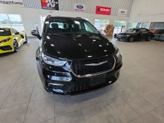 Used 2023  Chrysler Pacifica Limited FWD at Maxx Loans near St&period; Adrian&comma; MI