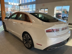 Used 2018  Lincoln MKZ Hybrid 4d Sedan Reserve at Maxx Loans near St&period; Adrian&comma; MI