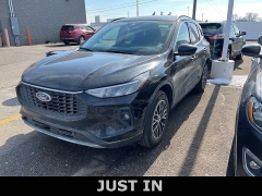 Used 2025  Ford Escape PHEV FWD at Maxx Loans near St&period; Adrian&comma; MI