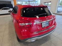 Used 2019  Mercedes-Benz GLA-Class 4d SUV GLA250 4Matic at Maxx Loans near St&period; Adrian&comma; MI