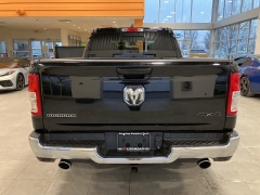 Used 2022  Ram 1500 Big Horn 4x4 Crew Cab 6'4" Box at Maxx Loans near St&period; Adrian&comma; MI