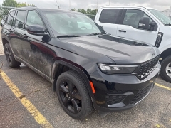 Used 2024  Jeep Grand Cherokee Altitude 4x4 at Maxx Loans near St&period; Adrian&comma; MI