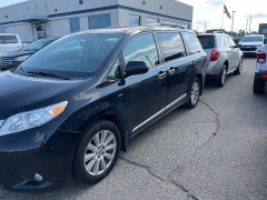 Used 2017 Toyota Sienna AWD 7-Passenger (Natl) at Maxx Loans near St. Adrian, MI