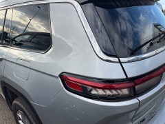 Used 2021 Jeep Grand Cherokee L Limited 4x4 at Suburban Ford of Sterling Heights near Sterling Heights, MI