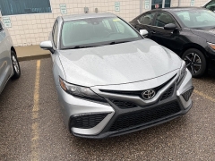 Used 2021  Toyota Camry SE Auto AWD &lpar;Natl&rpar; at Maxx Loans near St&period; Adrian&comma; MI