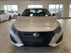 Used 2024  Nissan Altima 2&period;5 SV Sedan at Maxx Loans near St&period; Adrian&comma; MI