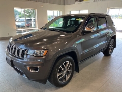 Used 2017 Jeep Grand Cherokee Limited 4x4 at Maxx Loans near St. Adrian, MI
