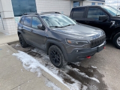 Used 2020  Jeep Cherokee Trailhawk Elite 4x4 at Maxx Loans near St&period; Adrian&comma; MI
