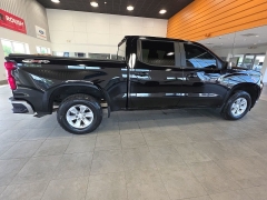Used 2021  Chevrolet Silverado 1500 4WD Crew Cab 147" LT w&sol;1LT at Maxx Loans near St&period; Adrian&comma; MI
