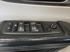 Used 2024  Chrysler Pacifica Touring L FWD at Maxx Loans near St&period; Adrian&comma; MI