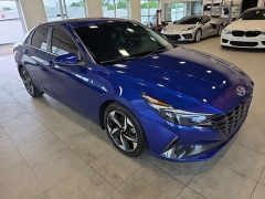 Used 2023  Hyundai Elantra Limited IVT at Maxx Loans near St&period; Adrian&comma; MI