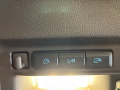 Used 2022 Ford Explorer Platinum 4WD at Suburban Ford of Sterling Heights near Sterling Heights, MI