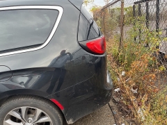 Used 2020 Chrysler Pacifica Limited FWD at Suburban Ford of Sterling Heights near Sterling Heights, MI