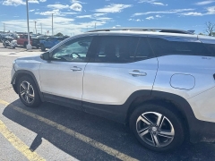 Used 2020  GMC Terrain 4d SUV AWD SLT 1&period;5L Turbo at Maxx Loans near St&period; Adrian&comma; MI