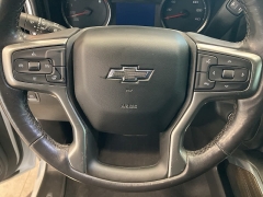 Used 2021  Chevrolet Silverado 1500 4WD Crew Cab 147" LT Trail Boss at Maxx Loans near St&period; Adrian&comma; MI