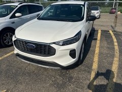 Used 2023  Ford Escape Active AWD at Maxx Loans near St&period; Adrian&comma; MI