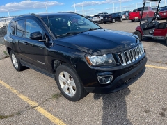 Used 2017  Jeep Compass Latitude 4x4 &ast;Ltd Avail&ast; at Maxx Loans near St&period; Adrian&comma; MI