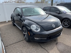 Used 2012 Volkswagen Beetle 2dr Cpe DSG 2.0T Turbo w/Sun/Sound at Maxx Loans near ,