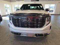 Used 2023  GMC Sierra 1500 4WD Crew Cab 147" Denali Ultimate at Maxx Loans near St&period; Adrian&comma; MI