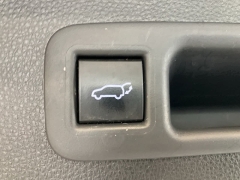 Used 2022 Toyota Highlander LE FWD at Suburban Ford of Sterling Heights near Sterling Heights, MI