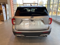 Used 2022 Ford Explorer Platinum 4WD at Suburban Ford of Sterling Heights near Sterling Heights, MI