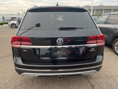 Used 2018 Volkswagen Atlas 3.6L V6 SEL Premium 4MOTION at Suburban Ford of Sterling Heights near Sterling Heights, MI