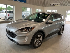 Used 2022 Ford Escape SEL AWD at Maxx Loans near ,
