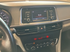 Used 2016  Kia Optima 4d Sedan EX at Maxx Loans near St. Adrian, MI