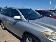 Used 2008  Toyota Highlander 4d SUV AWD at Maxx Loans near St&period; Adrian&comma; MI