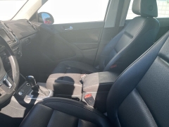 Used 2016 Volkswagen Tiguan 4MOTION 4dr Auto at Suburban Ford of Sterling Heights near Sterling Heights, MI