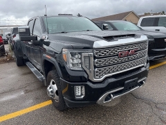 Used 2020 GMC Sierra 3500HD 4WD Crew Cab Denali at Maxx Loans near St. Adrian, MI