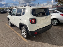 Used 2020  Jeep Renegade Latitude 4x4 at Maxx Loans near St. Adrian, MI