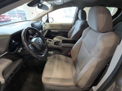 Used 2024  Toyota Sienna AWD &lpar;Natl&rpar; at Maxx Loans near St&period; Adrian&comma; MI