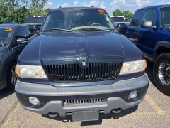 Used 1998 Lincoln Navigator 5d SUV 4WD at Maxx Loans near St. Adrian, MI