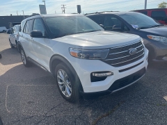 Used 2023 Ford Explorer XLT 4WD at Suburban Ford of Sterling Heights near Sterling Heights, MI