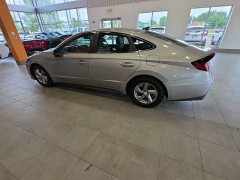 Used 2022  Hyundai Sonata SE 2&period;5L &ast;Ltd Avail&ast; at Maxx Loans near St&period; Adrian&comma; MI