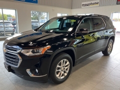 Used 2021  Chevrolet Traverse FWD 4dr LT Cloth w/1LT at Maxx Loans near St. Adrian, MI