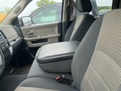 Used 2009 Dodge Ram 1500 4WD Crew Cab 140.5" SLT at Suburban Ford of Sterling Heights near Sterling Heights, MI