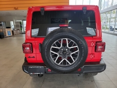 Used 2024  Jeep Wrangler Sahara 4 Door 4x4 at Maxx Loans near St&period; Adrian&comma; MI