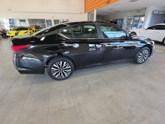 Used 2025  Nissan Altima SV FWD at Maxx Loans near St&period; Adrian&comma; MI