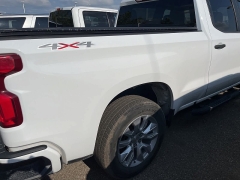 Used 2021 Chevrolet Silverado 1500 4WD Crew Cab Custom at Maxx Loans near St. Adrian, MI