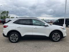 Used 2020 Ford Escape 4d SUV AWD SEL 2.0L at Maxx Loans near ,