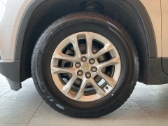 Used 2020 Chevrolet Traverse 4d SUV AWD LT Cloth w/1LT at Suburban Ford of Sterling Heights near Sterling Heights, MI