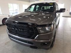 Used 2021  Ram 1500 Big Horn 4x4 Crew Cab 5'7" Box at Maxx Loans near St&period; Adrian&comma; MI