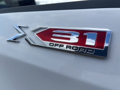 Used 2020 GMC Sierra 1500 4WD Crew Cab SLE at Suburban Ford of Sterling Heights near Sterling Heights, MI