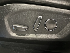 Used 2019  Ford Edge 4d SUV AWD Titanium at Maxx Loans near St. Adrian, MI